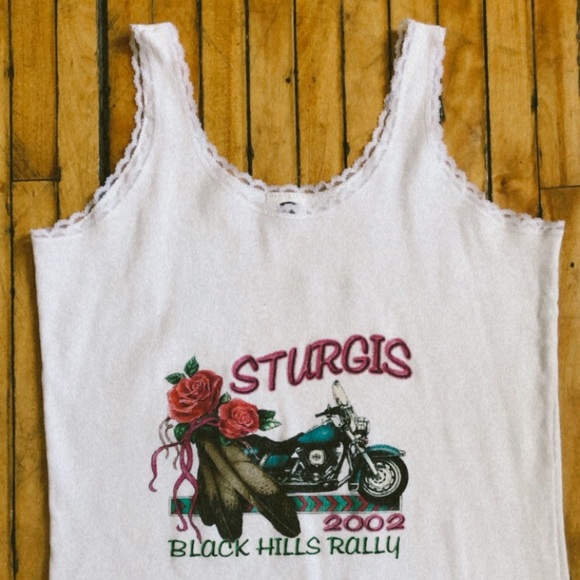 💕BIKER BABE STURGIS TANK💕 - Picture 3 of 4